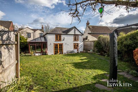 3 bedroom cottage for sale, Blunsdon Road, Haydon Wick, Swindon