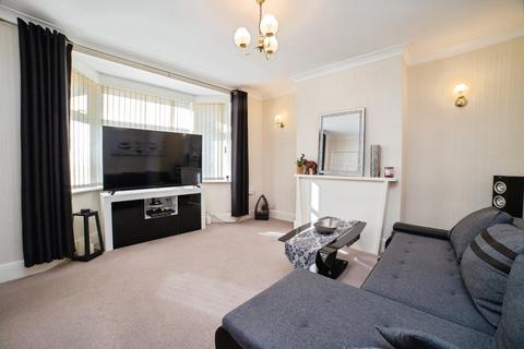 3 bedroom semi-detached house for sale, Princes Street, Mansfield, Nottinghamshire, NG18