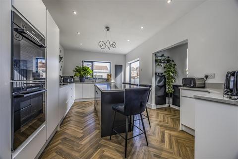 2 bedroom semi-detached house for sale, Kenyon Road, Portsmouth PO2