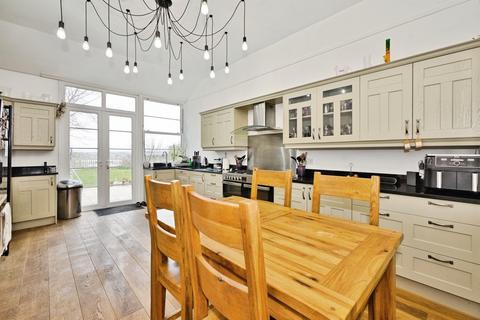 4 bedroom semi-detached house for sale, Hendford Hill, Yeovil