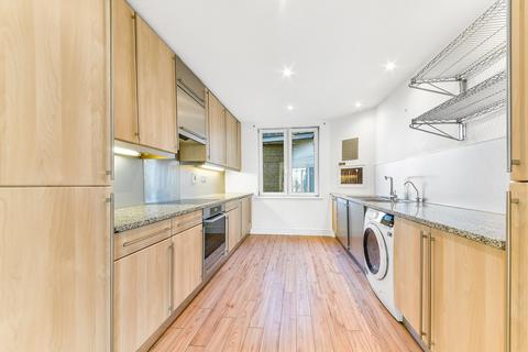 3 bedroom flat to rent, Dundee Wharf, Limehouse, London, E14