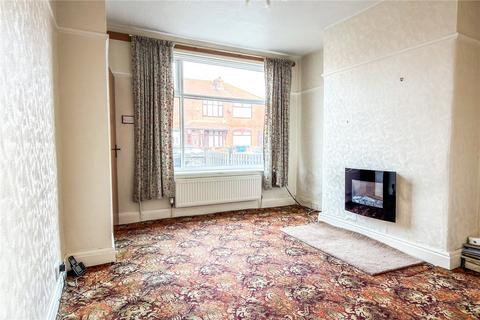 2 bedroom end of terrace house for sale, Chestnut Street, Chadderton, Oldham, Greater Manchester, OL9