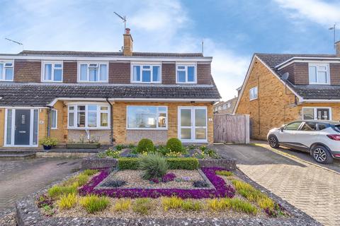 3 bedroom semi-detached house for sale, Carlton Close, Newport Pagnell