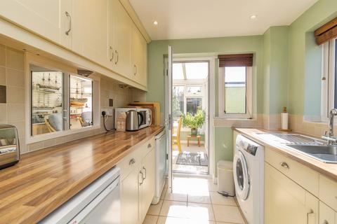 3 bedroom semi-detached house for sale, Carlton Close, Newport Pagnell