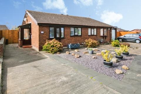 2 bedroom semi-detached bungalow for sale, Oakmere Drive, Wirral