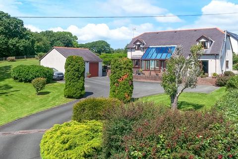 4 bedroom detached house for sale, Penrhosgarnedd, Bangor, Gwynedd, LL57