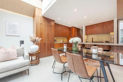 3 bedroom flat for sale, Shandon Road, London SW4