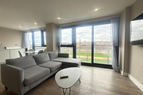 undefined, Queens Gardens, 75 Queens Dock Avenue, Hull