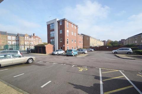 2 bedroom apartment for sale, Chandler Way, London SE15