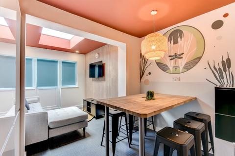 6 bedroom house to rent, Hogarth Walk, Bristol BS7