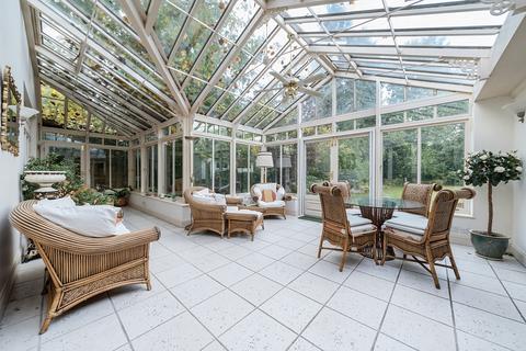 undefined, Mayfield Road, Weybridge, KT13