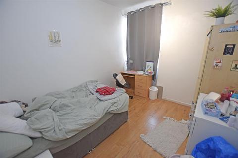 undefined, Llanishen Street, Heath, Cardiff