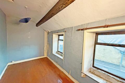 1 bedroom end of terrace house for sale, Miry Lane, Thongsbridge, HOLMFIRTH