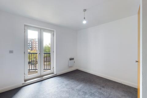 2 bedroom flat for sale, Argent Court, Argent Street, Grays, Essex, RM17