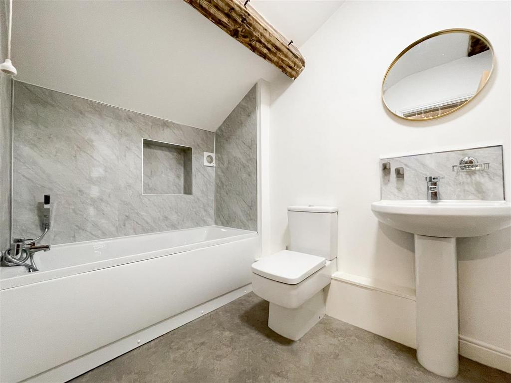 Family bathroom