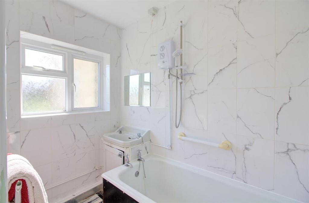 Family bathroom
