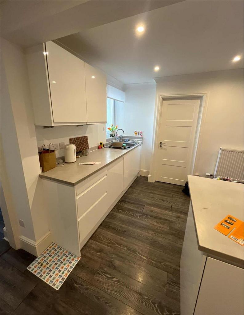 Flat 1 (8).jpg