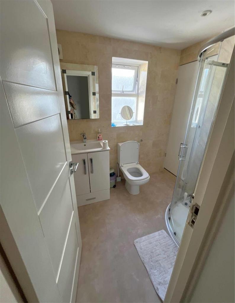Flat 1 (2).jpg