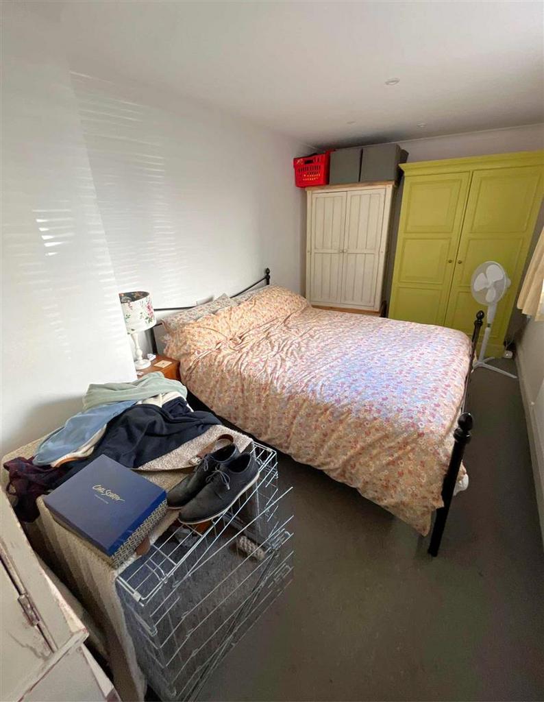 Flat 1 (4).jpg