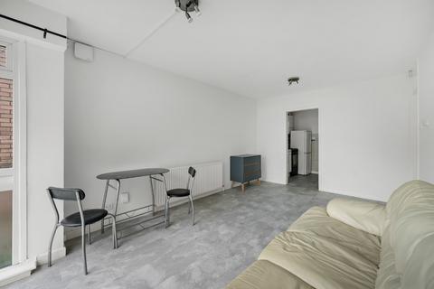 1 bedroom flat to rent, Winston Court, Bromley BR1