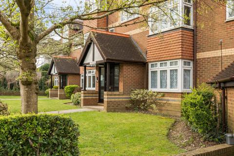 Devonshire Road, Sutton