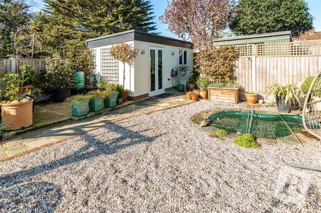 Outbuilding