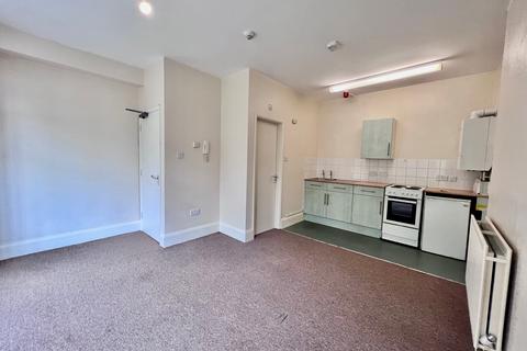 undefined, Midanbury Lane, SOUTHAMPTON