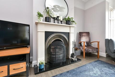 4 bedroom semi-detached house for sale, Station Approach Road, Ramsgate CT11