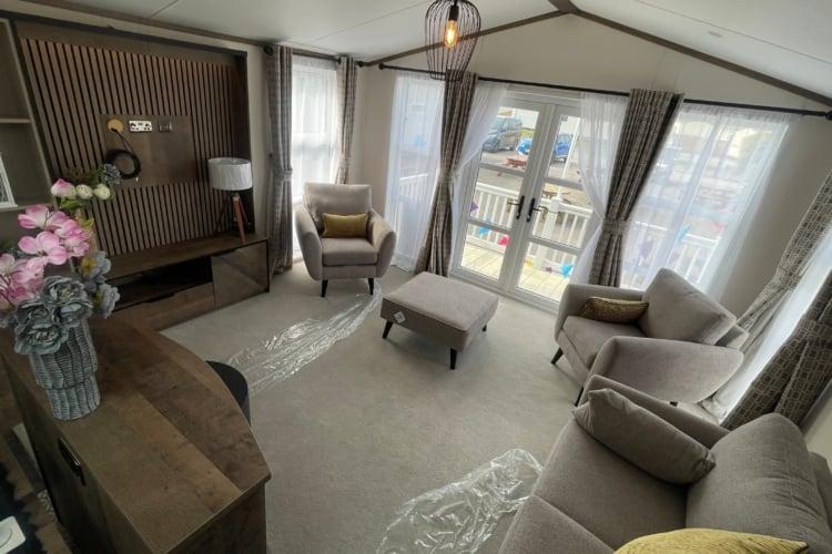 Regal Cranleigh Lounge At Unity Beach Holiday Park