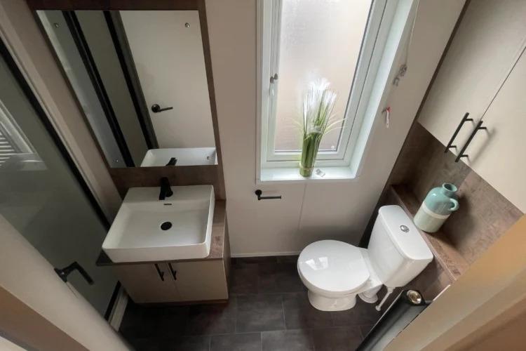 Regal Cranleigh Bathroom At Unity Beach Holiday Pa