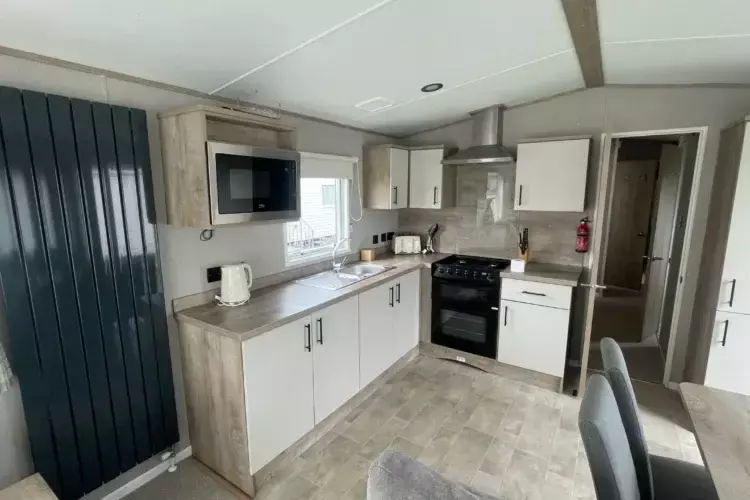 Abi Hamilton Kitchen At Unity Beach Holiday Park
