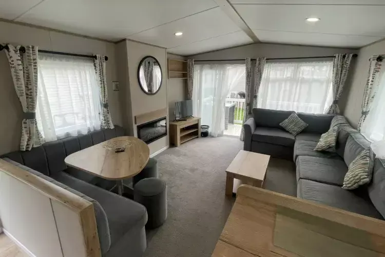 Abi Keswich Lounge At Unity Beach Holiday Park