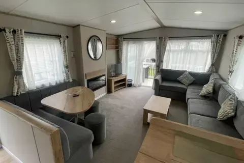 3 bedroom park home for sale, Unity Beach