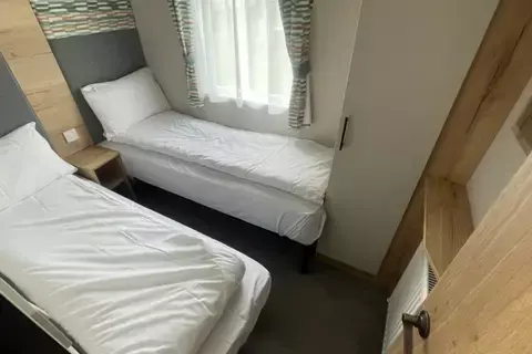 3 bedroom park home for sale, Unity Beach