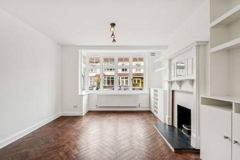 4 bedroom terraced house to rent, Queensville Road, London SW12