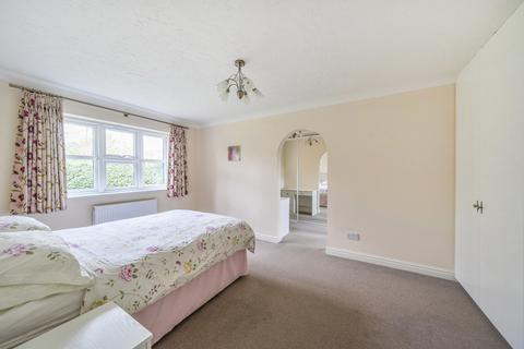2 bedroom apartment for sale, The Chase, Stanmore
