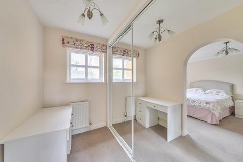 2 bedroom apartment for sale, The Chase, Stanmore