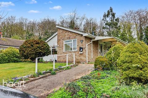 3 bedroom detached bungalow for sale, Riverside Drive, Sprotbrough, Doncaster