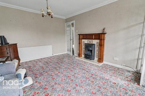 3 bedroom detached bungalow for sale, Riverside Drive, Sprotbrough, Doncaster