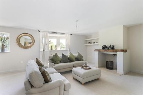 undefined, Church Road, Randwick, Stroud