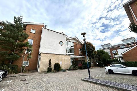 2 bedroom apartment to rent, Chandlery Way Lynton Court, Caerdydd, CF10