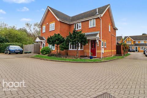 3 bedroom semi-detached house for sale, Lake View, Bedford