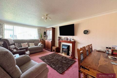 undefined, 28 Laburnum Drive, Rhyl, LL18 4JH
