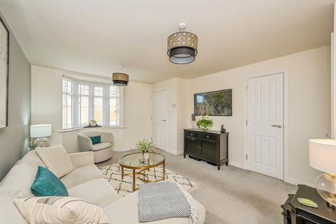 3 bedroom semi-detached house for sale, Ashton Close, Ashbourne