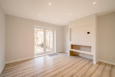 2 bedroom end of terrace house for sale, Park Court, Undy, Caldicot