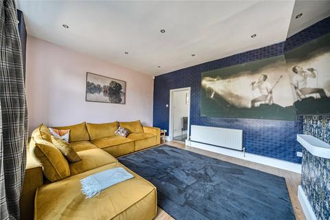 3 bedroom terraced house for sale, Patrick Green, Oulton, Leeds, Wakefield