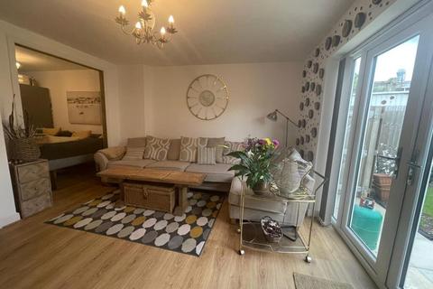 3 bedroom semi-detached house for sale, Tunwell Street, Bradford