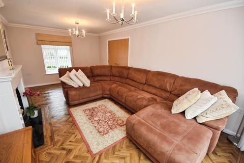 4 bedroom detached house for sale, Burgattes Road, Little Canfield, Dunmow