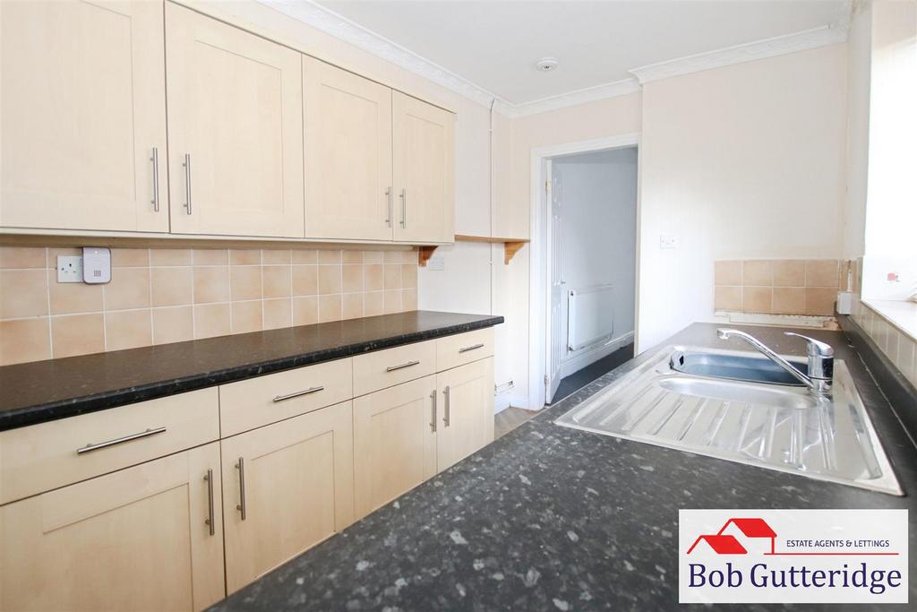Fitted kitchen