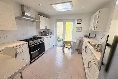 3 bedroom semi-detached house for sale, Swanshurst Lane, Birmingham B13